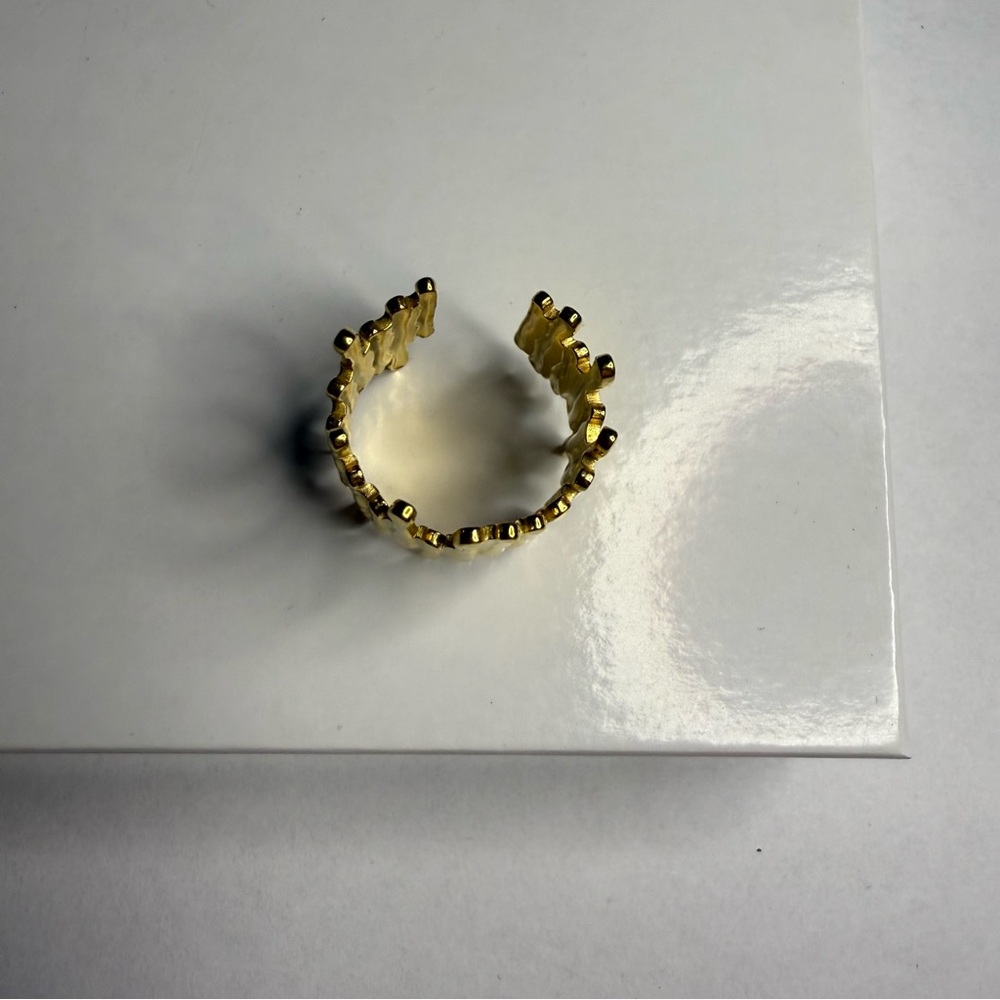 Gold Textured Ring - Picture 6 of 7